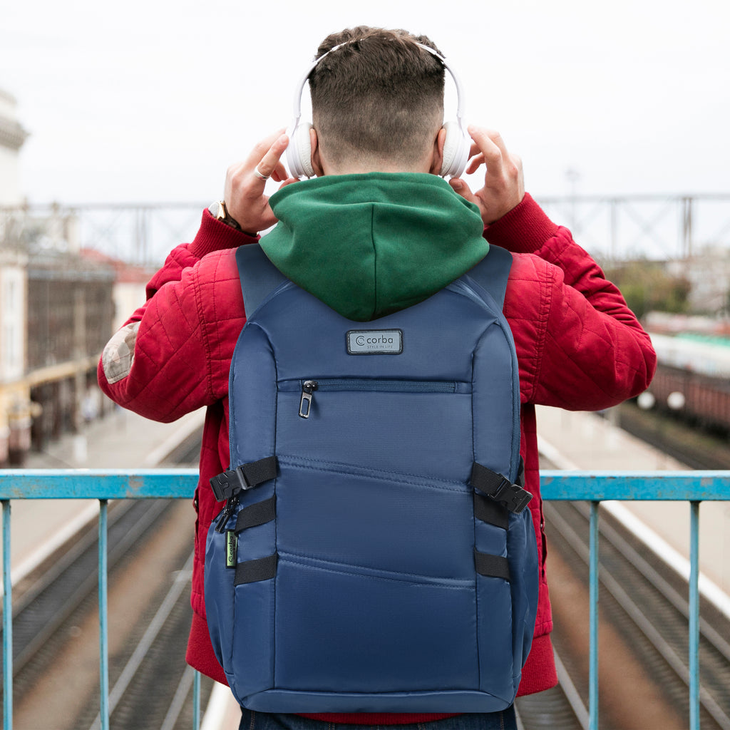 Corba Backpack — Smart Storage. Everyday Comfort.